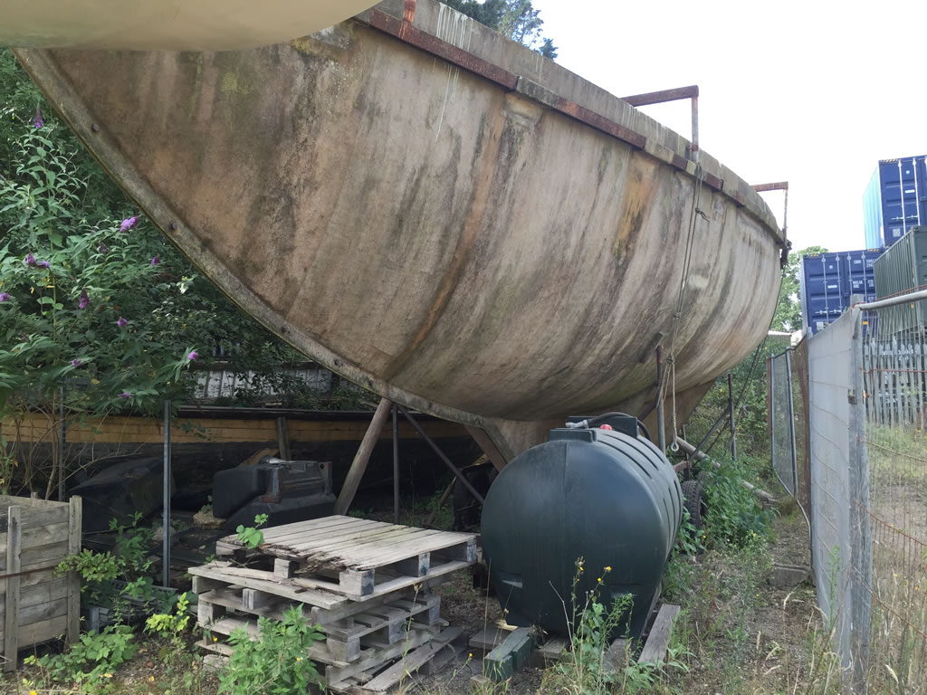 Boat Salvage - We Scrap and Recycle Boat Moulds